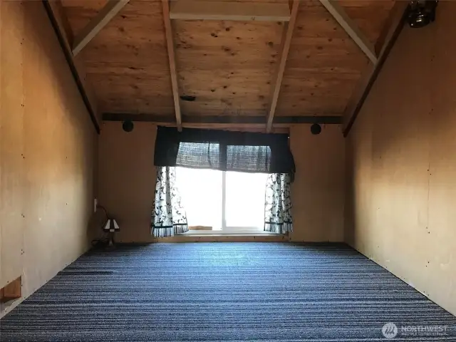 Bedroom loft.