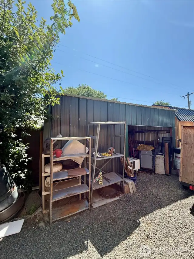Storage shed