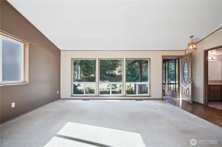 So much natural light!