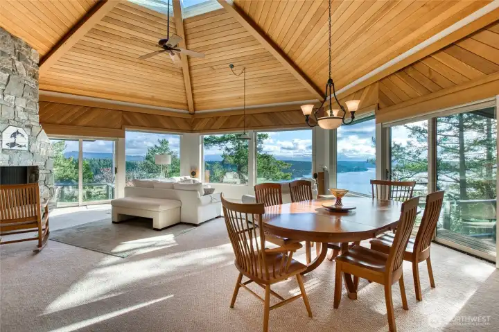 Panoramic views are the main feature of this property.