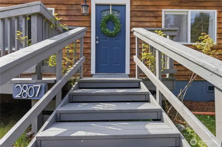 Welcoming front deck.