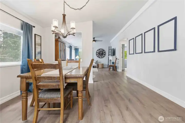 Open concept floor plan is perfect for entertaining.