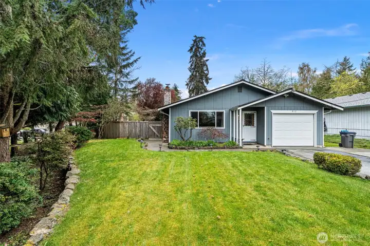Rambler on large level and fenced lot!