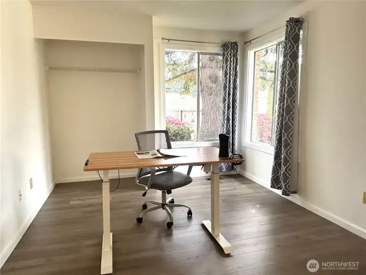 4th bedroom / office