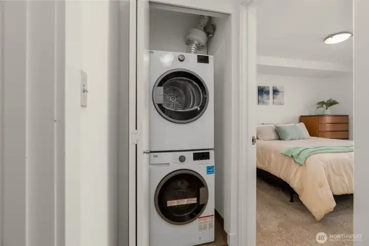 Laundry in-unit Laundry in-unit