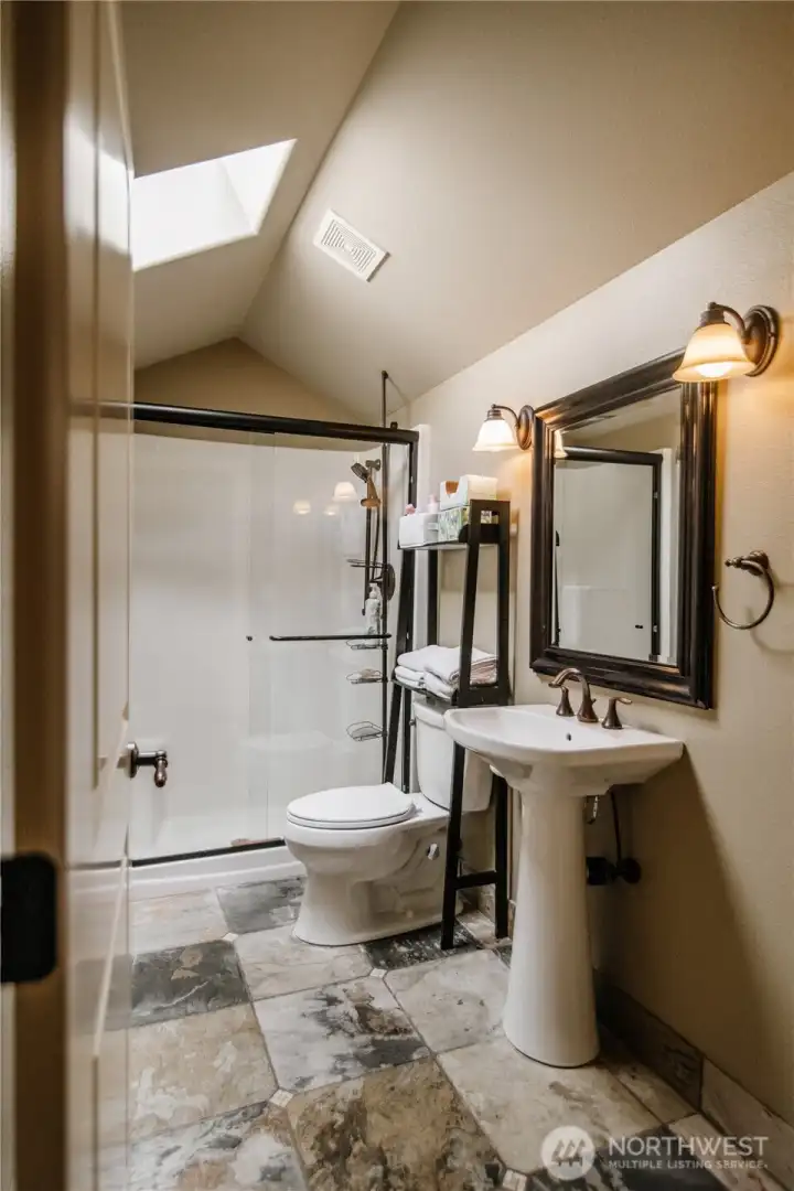 Bonus room full bath.