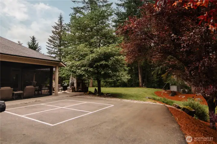 Sport court just steps away from the outdoor kitchen.