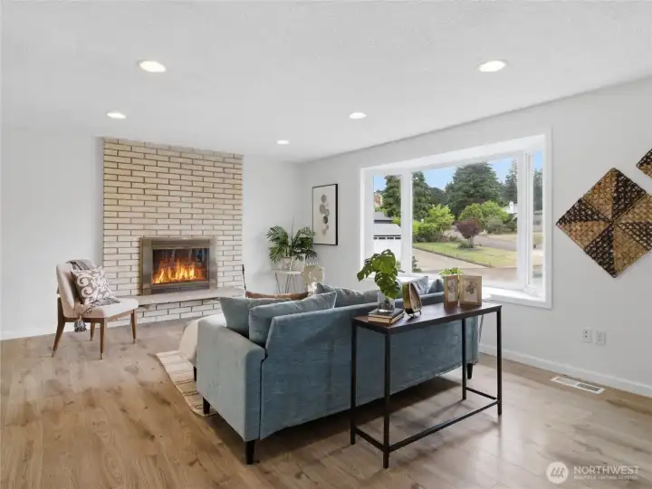 Fresh paint throughout entire home April 2026- including ceilings!
