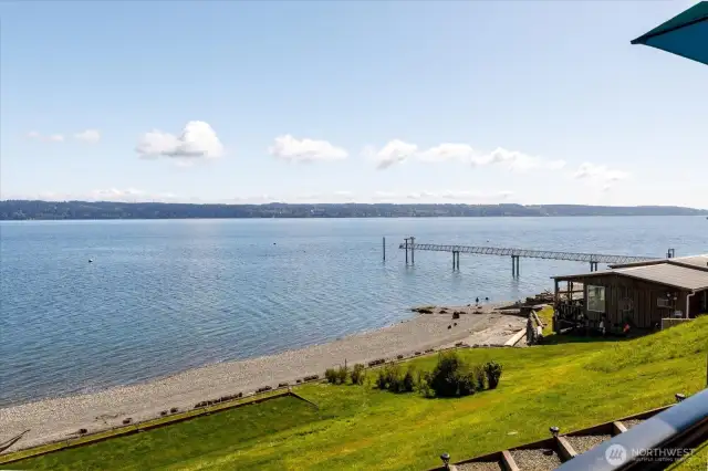 727 Arbor enjoys breathtaking views and elevated living no matter rain, or shine! It all comes together in perfect harmony. To the right is the Pier that's part of the Shangri-la community.