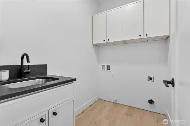 Laundry w/ Utility Sink