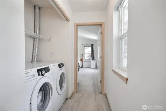 Conveniently located washer and dryer on the 2nd floor