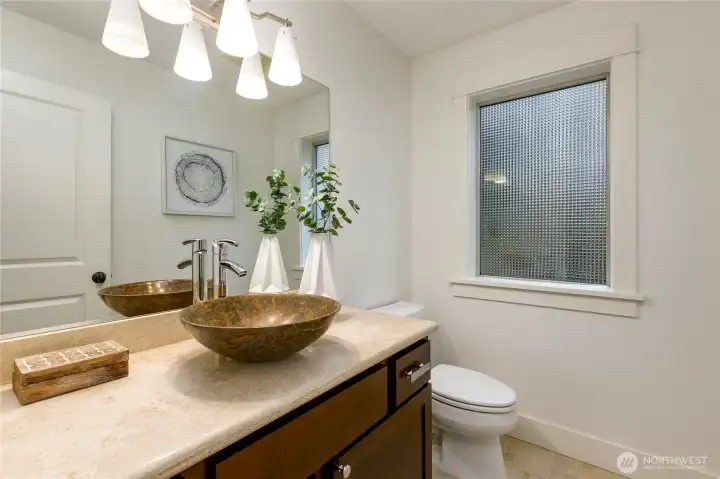 1/2 bathroom, 2nd floor