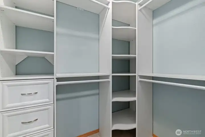 Great closet organizers.