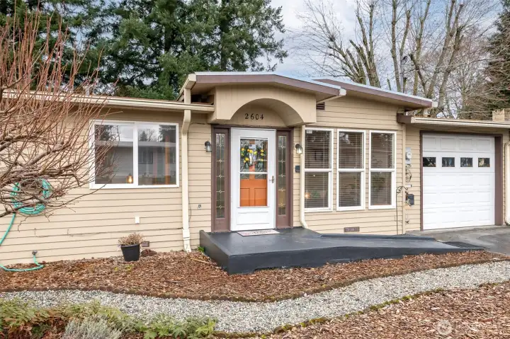 Love the accessible ramp leading into the rambler.