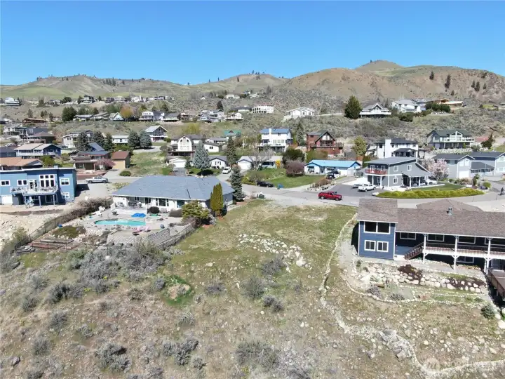 Prime location in division 2 LCH.