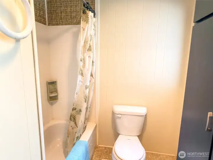 Tub/shower enclosure.