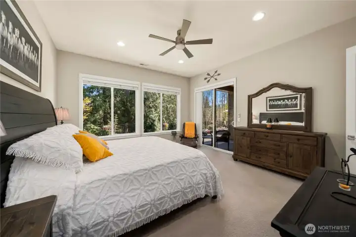 Enjoy waking up to these views every morning!