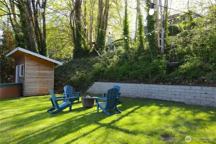Spacious backyard