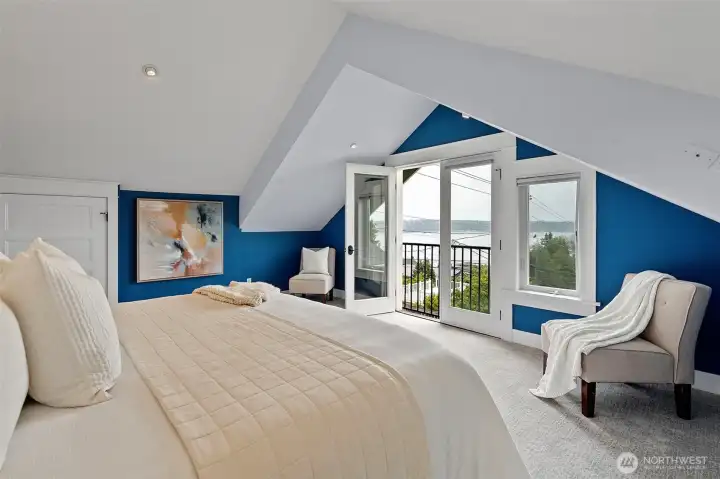 On the upper level enjoy a relaxing private primary retreat On the upper level enjoy a relaxing private primary retreat