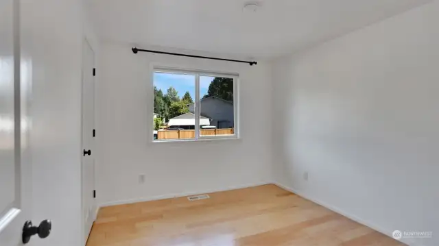 Upstairs guest bedroom #2