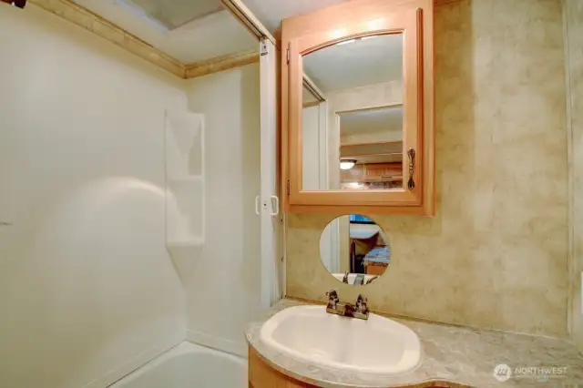 Full Bathroom
