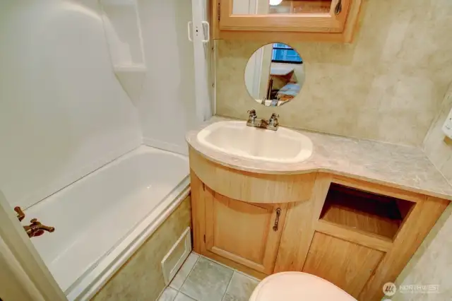 Full bathroom