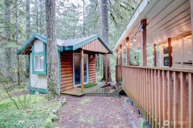 Wonderful lot with plenty of adjacent green space