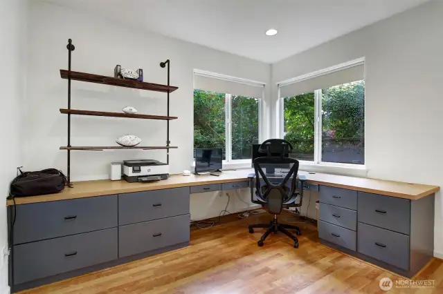 Large private office