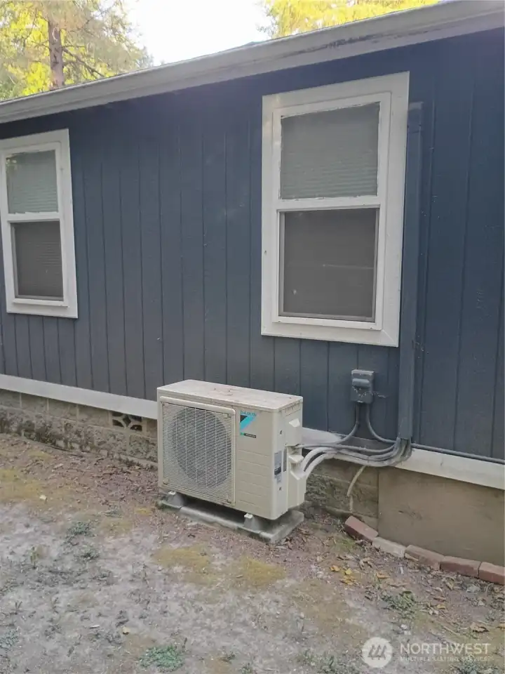 Daikin compressor