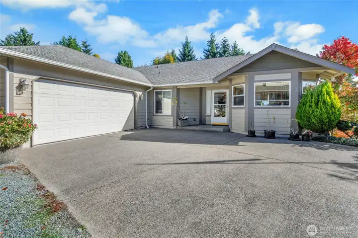 Lives Like a Rambler With Huge Daylight Basement.