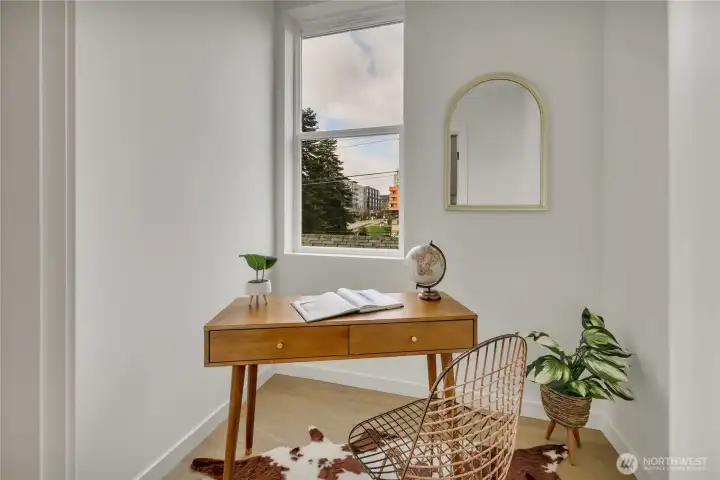 Flex Room/ Office Room/ reading room.