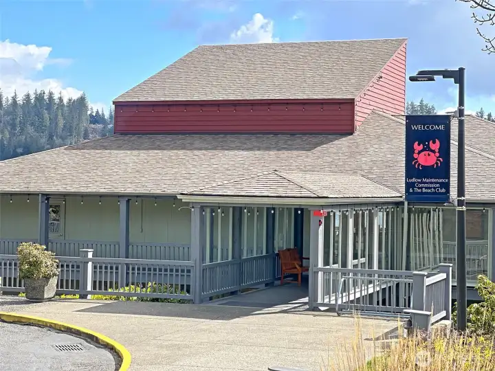 LMC Beach Club membership included!