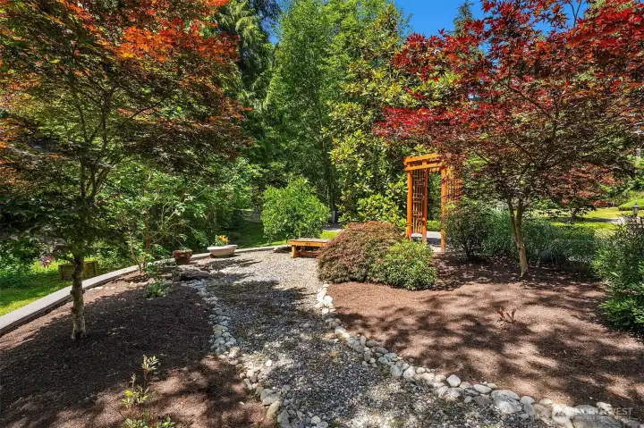 Tranquil pathway + garden area