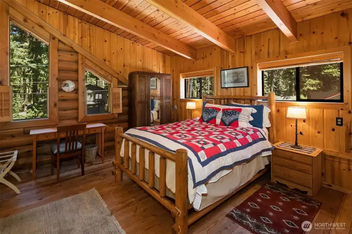 2nd bedroom in upstairs loft area. Tons of space for additional beds