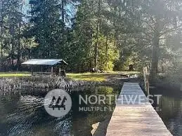 Cedar Ponds Park and dock