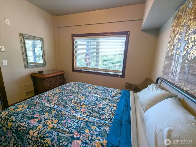 Large Bedroom