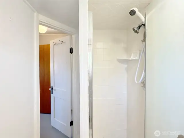 Upstairs Bath