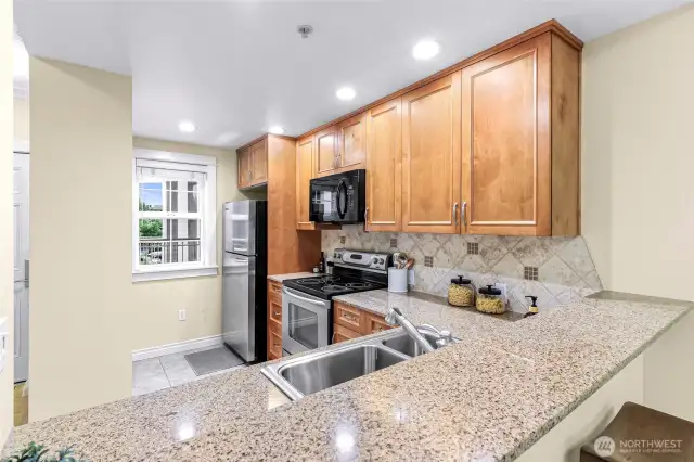 Plenty of counter and kitchen space