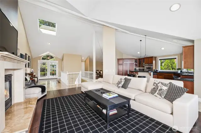 The wonderful open floor plan is perfect for entertaining.