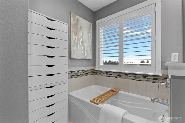 private luxurious soaking tub