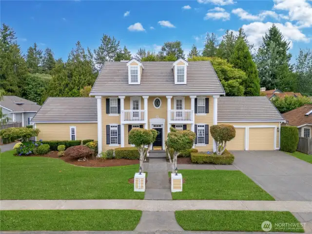 Colonial character with modern comfort in BERKSHIRE