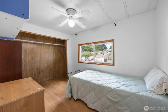 Picturesque bedroom #2