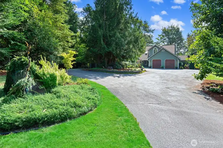 Private driveway entrance