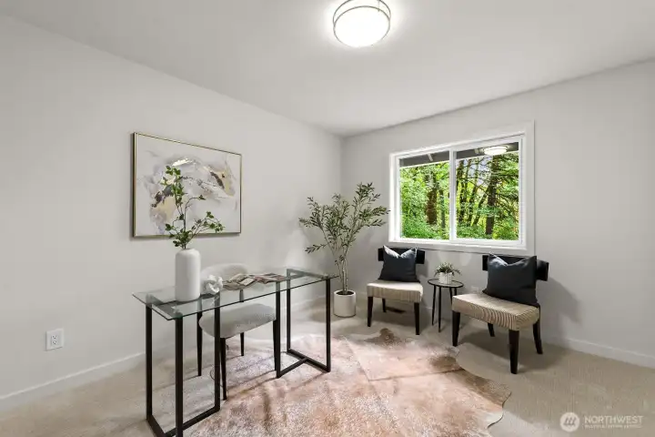 4th bedroom/office with built in study