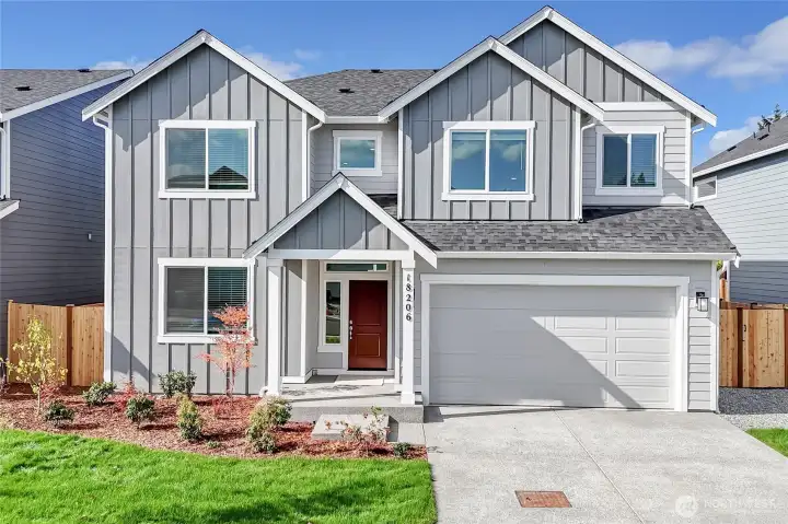 Photos are from a previously built Magnolia plan in the community. They may show a color or upgrade that is no longer available. They do demonstrate the quality materials and attention to detail that you will find in a Rush home.