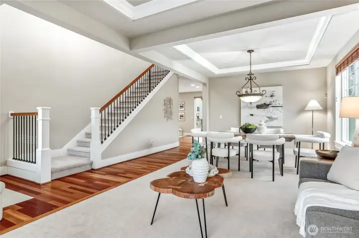 Flowing open spaces and staircase