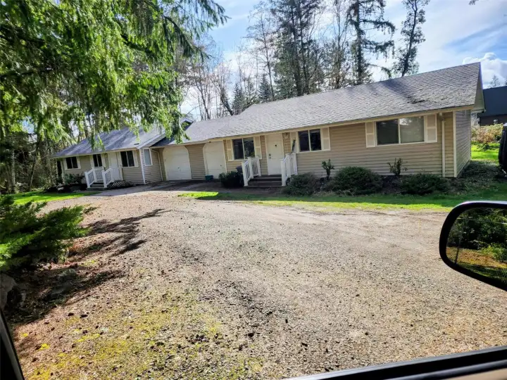 Great sunny location duplex on 1 plus acre