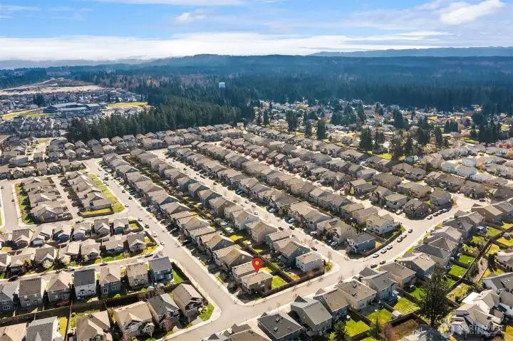 Arial view of the neighborhood.