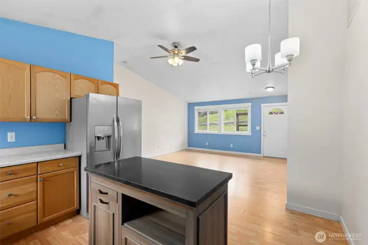 Kitchen with eating nook