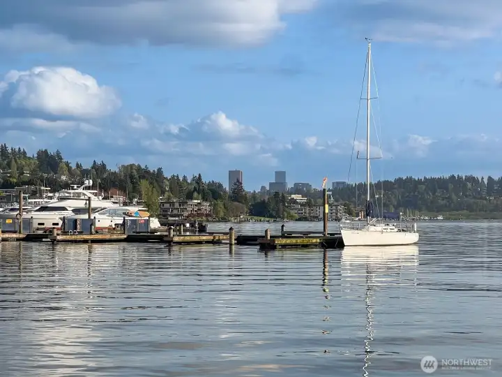 Brightwater is located just a few blocks from the Kirkland waterfront which offers a wide variety of activities and fun for everyone!